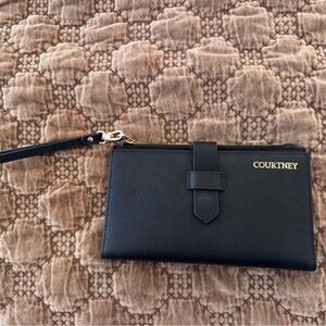 Black Anorak Deluxe Passport Holder ✈️